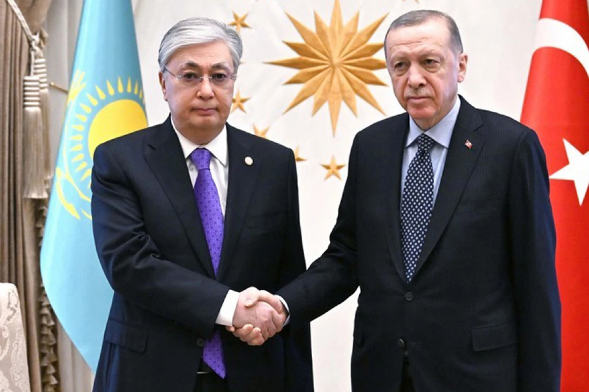 [[Türkiyə və Qazaxıstan]] liderləri ikitərəfli məsələləri müzakirə etdilər
