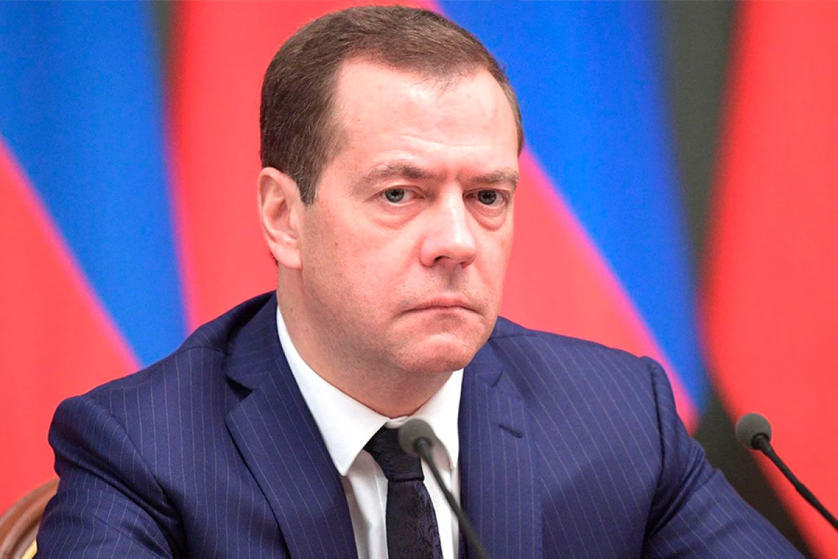 [[Medvedev:]] “Bəşəriyyət qlobal fəlakətin astanasındadır”