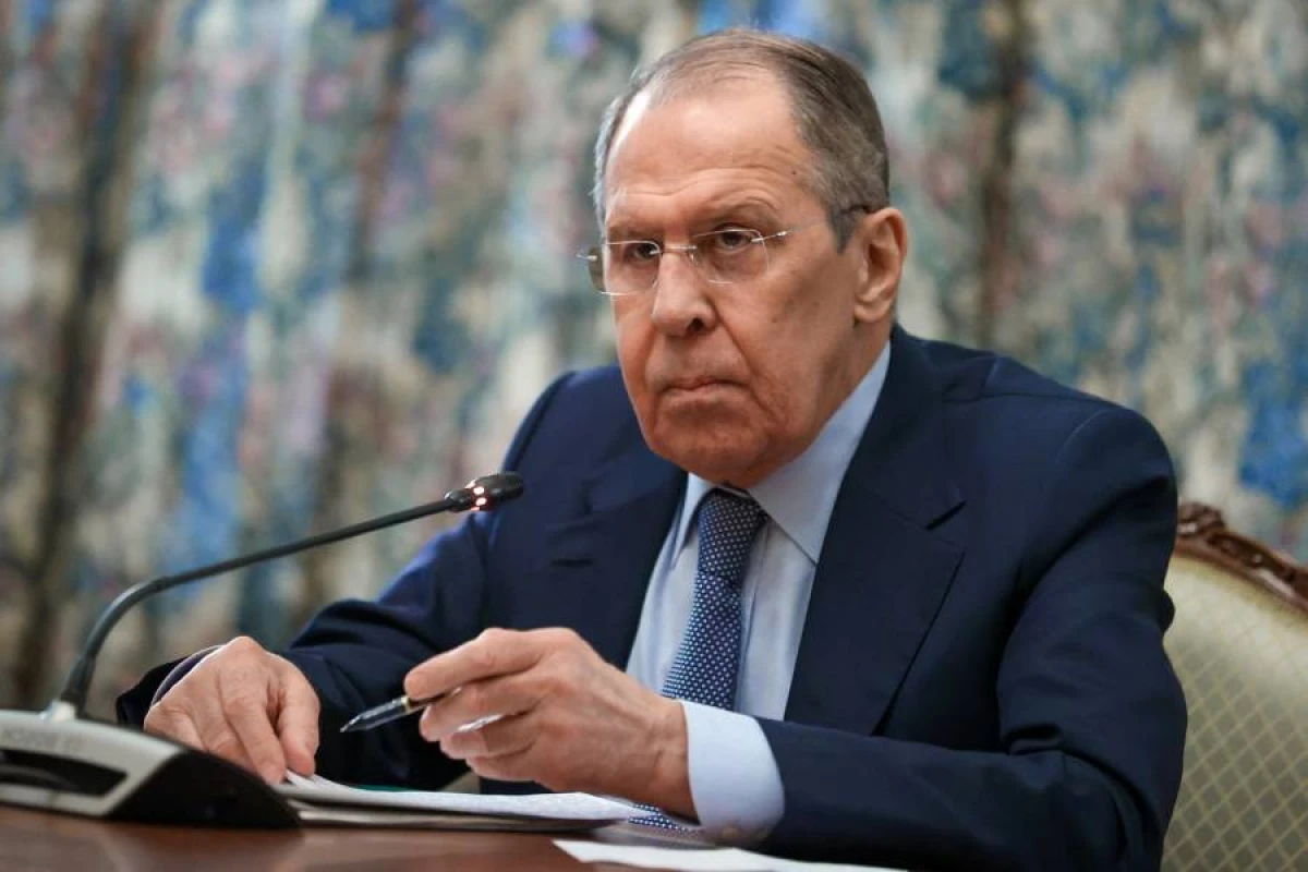 Lavrov Makron və Starmeri [[tənqid etdi]]