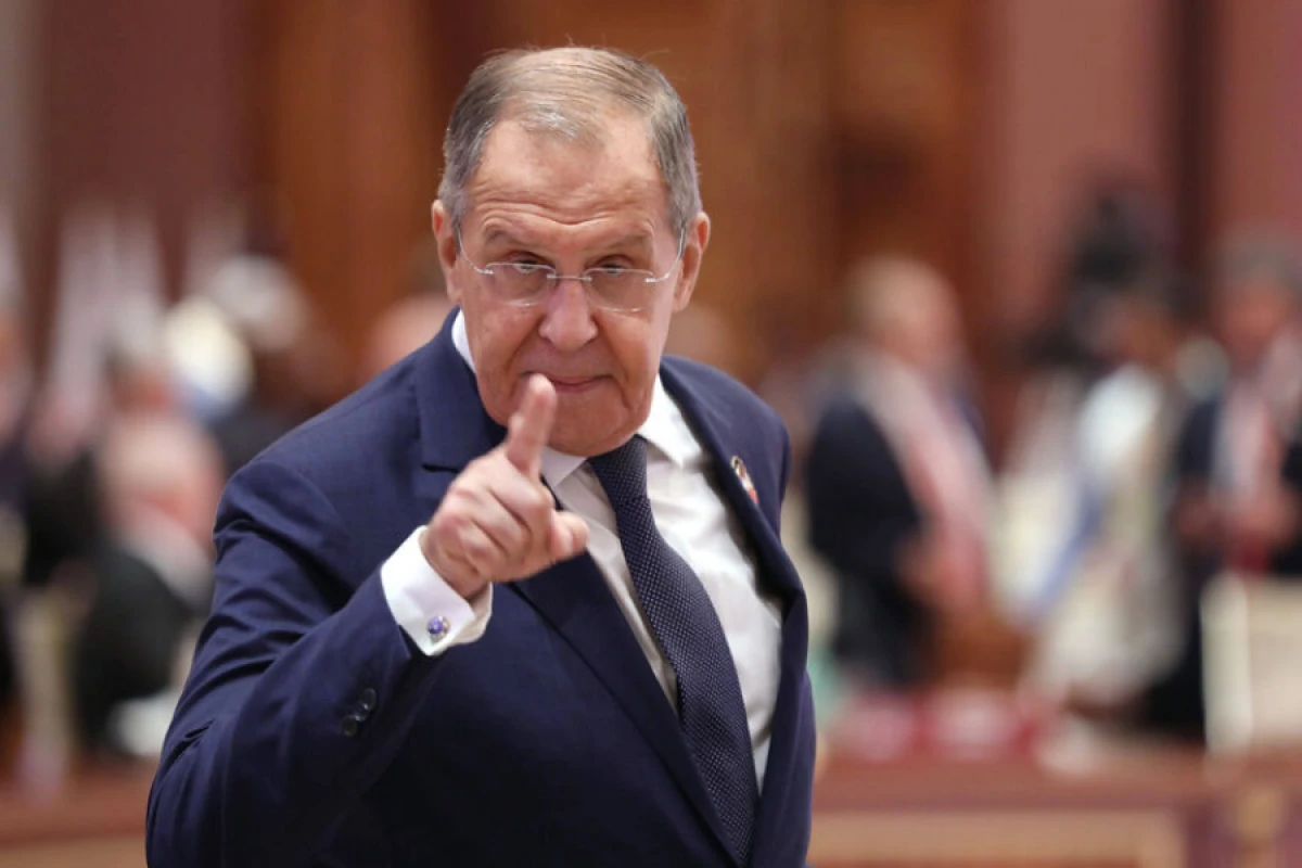 [[Lavrov:]] “Zelenski adekvat lider deyil”