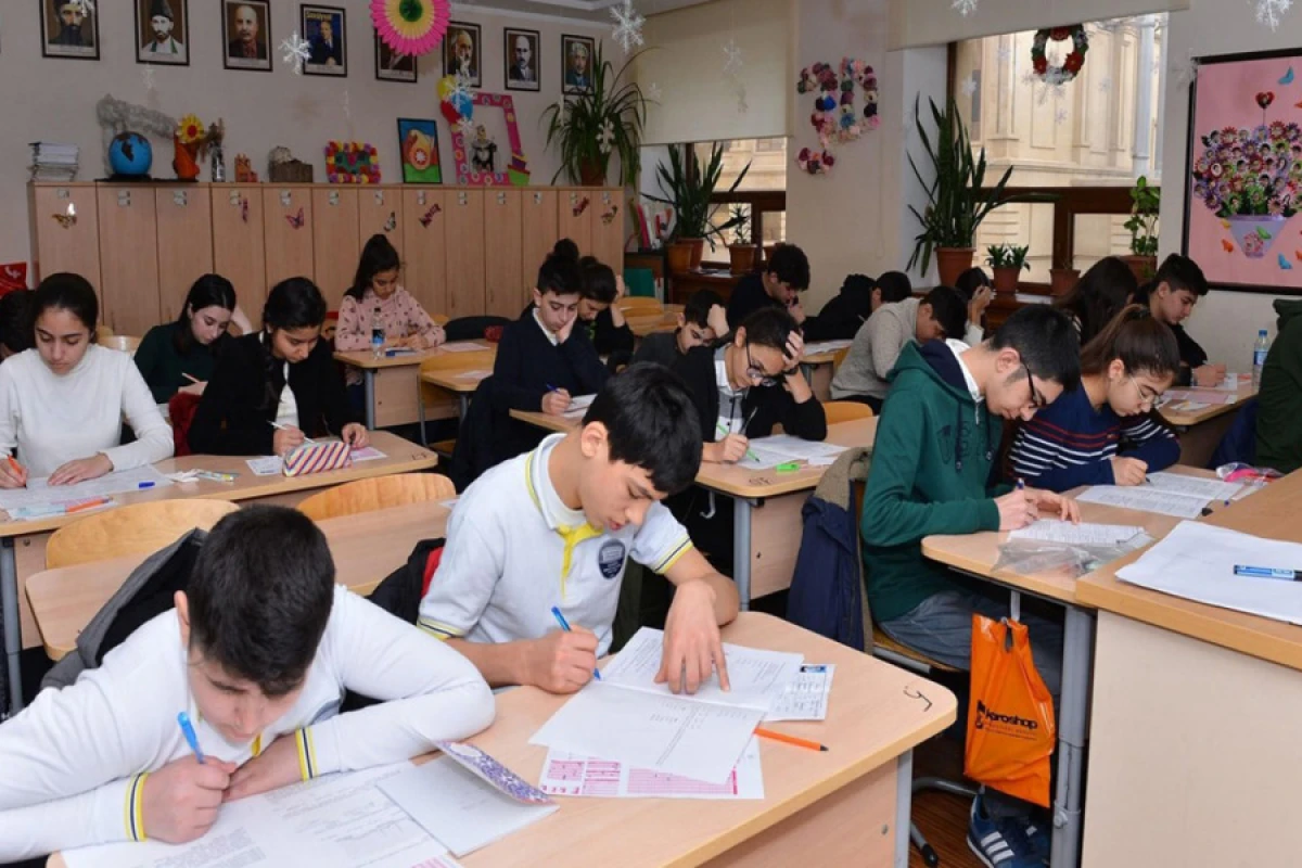 Lisey və gimnaziyalara qəbulun [[VI sinif şagirdlərilə məhdudlaşdırılmasına]] aydınlıq gətirildi