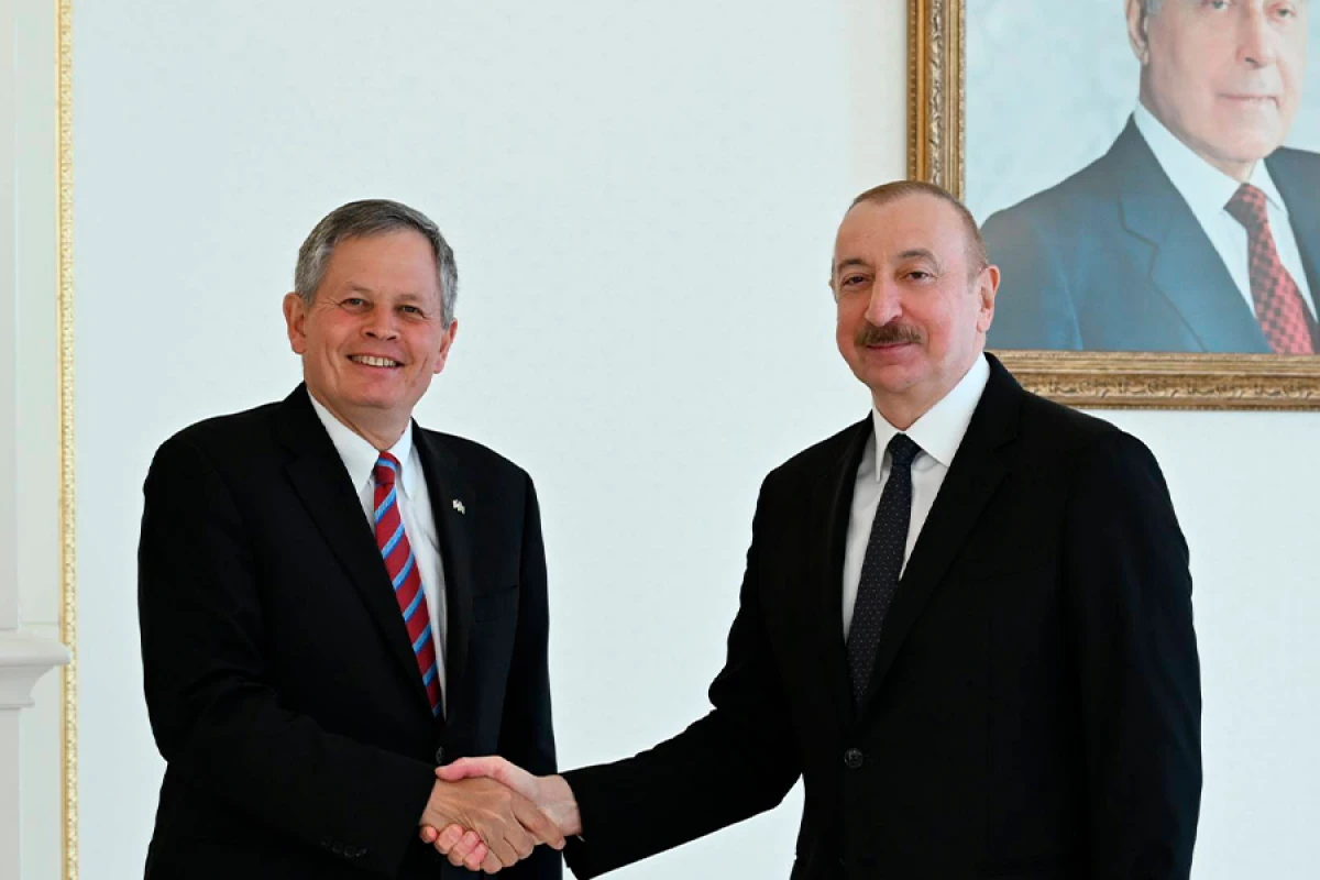 Prezident ABŞ Senatının Xarici Əlaqələr Komitəsinin üzvünü qəbul etdi [[- YENİLƏNDİ]]