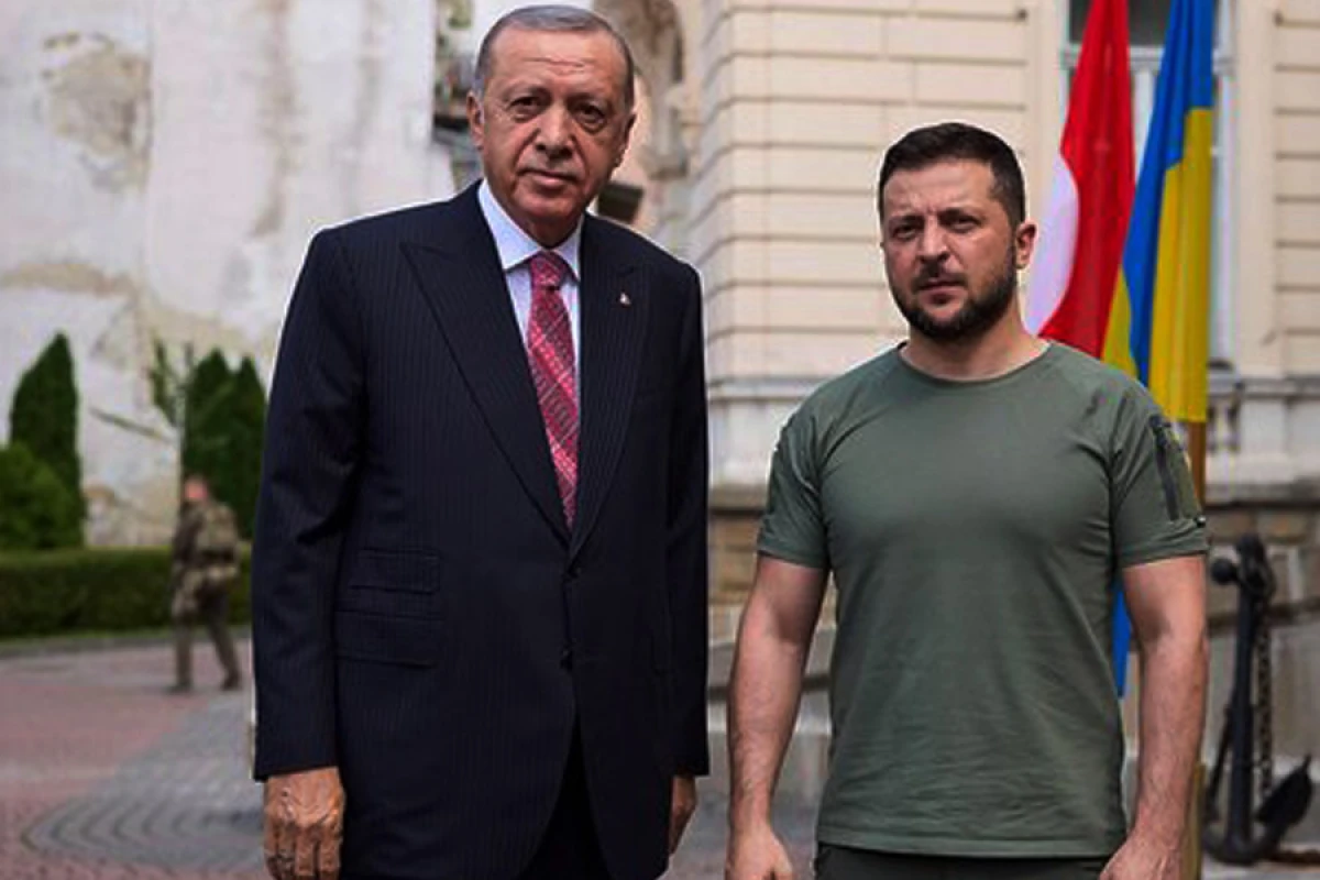 [[Ərdoğan Zelenski]] ilə danışdı