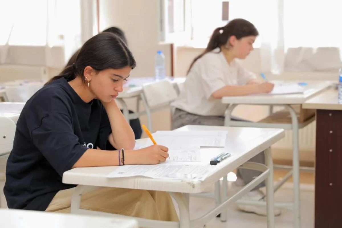 Bu gün keçirilən imtahanın düzgün cavabları açıqlandı