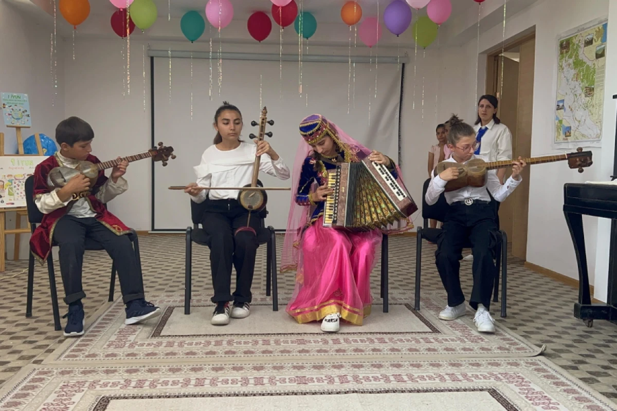 Şəkidəki Uşaq evi sosial xidmət müəssisəsində uşaqlar günü ilə bağlı şənlik oldu