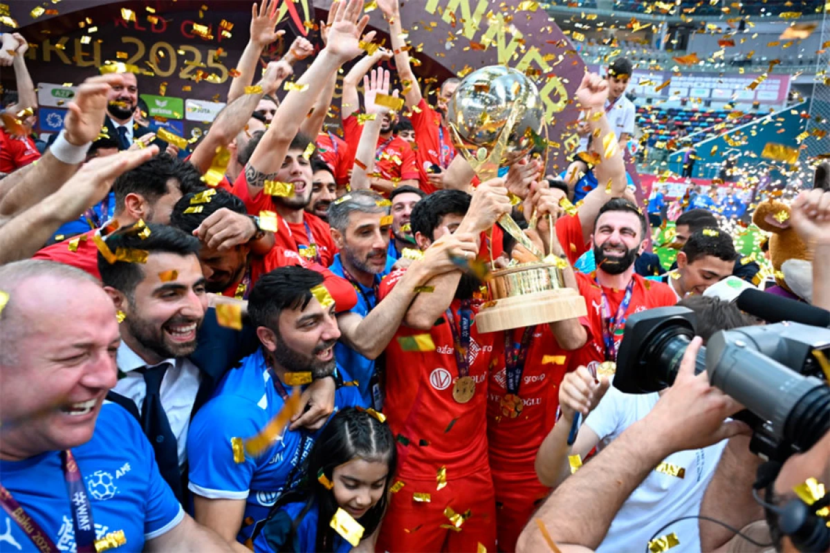 Minifutbol üzrə dünya çempionatının [[mükafatlandırma mərasimi keçirildi]]