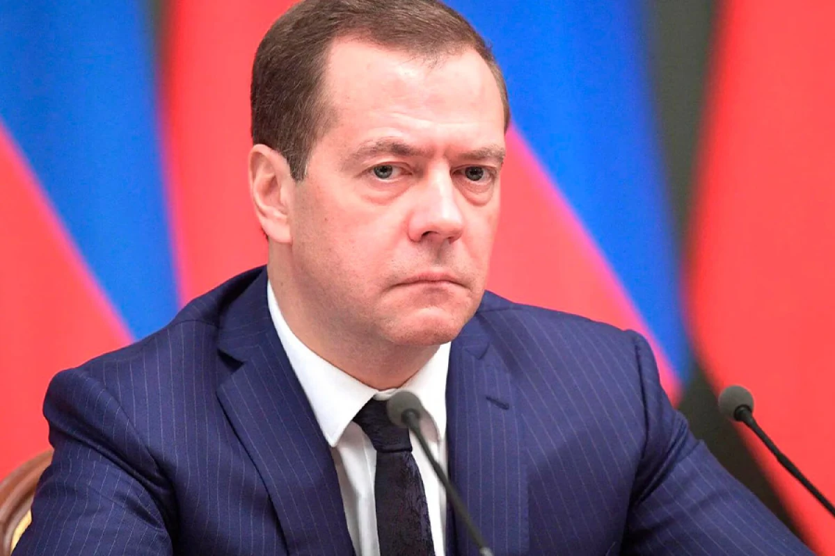 [[Medvedev:]] “İntiqam qaçılmazdır”