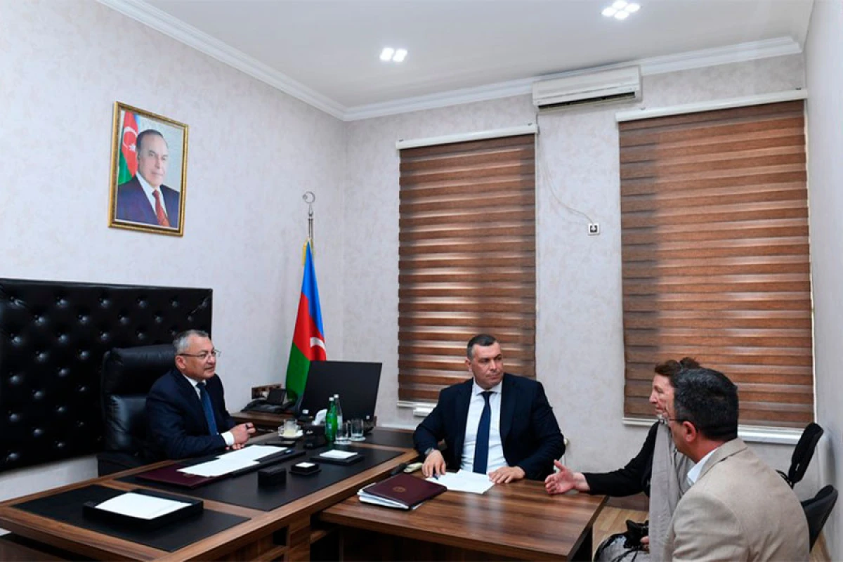 [[Rövşən Rzayev]] vətəndaş qəbulu keçirdi