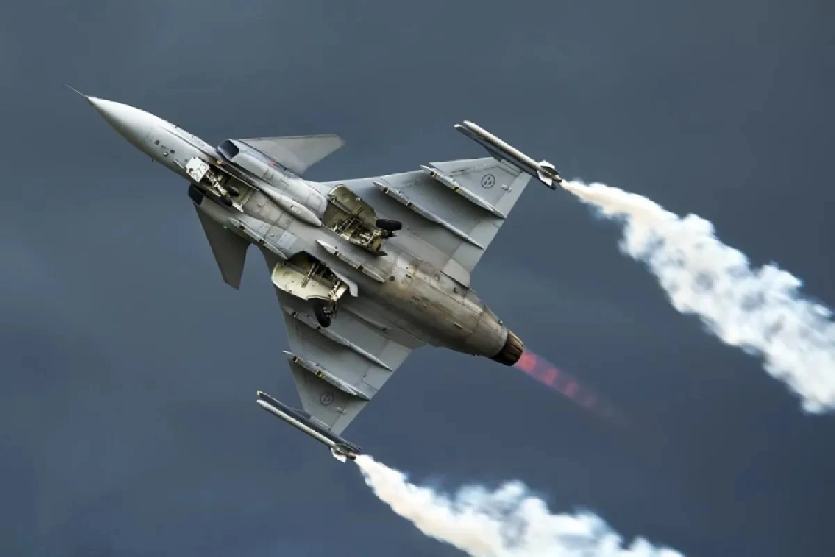 Tailand İsveçdən [["Gripen" qırıcılarını]] almağı planlaşdırır