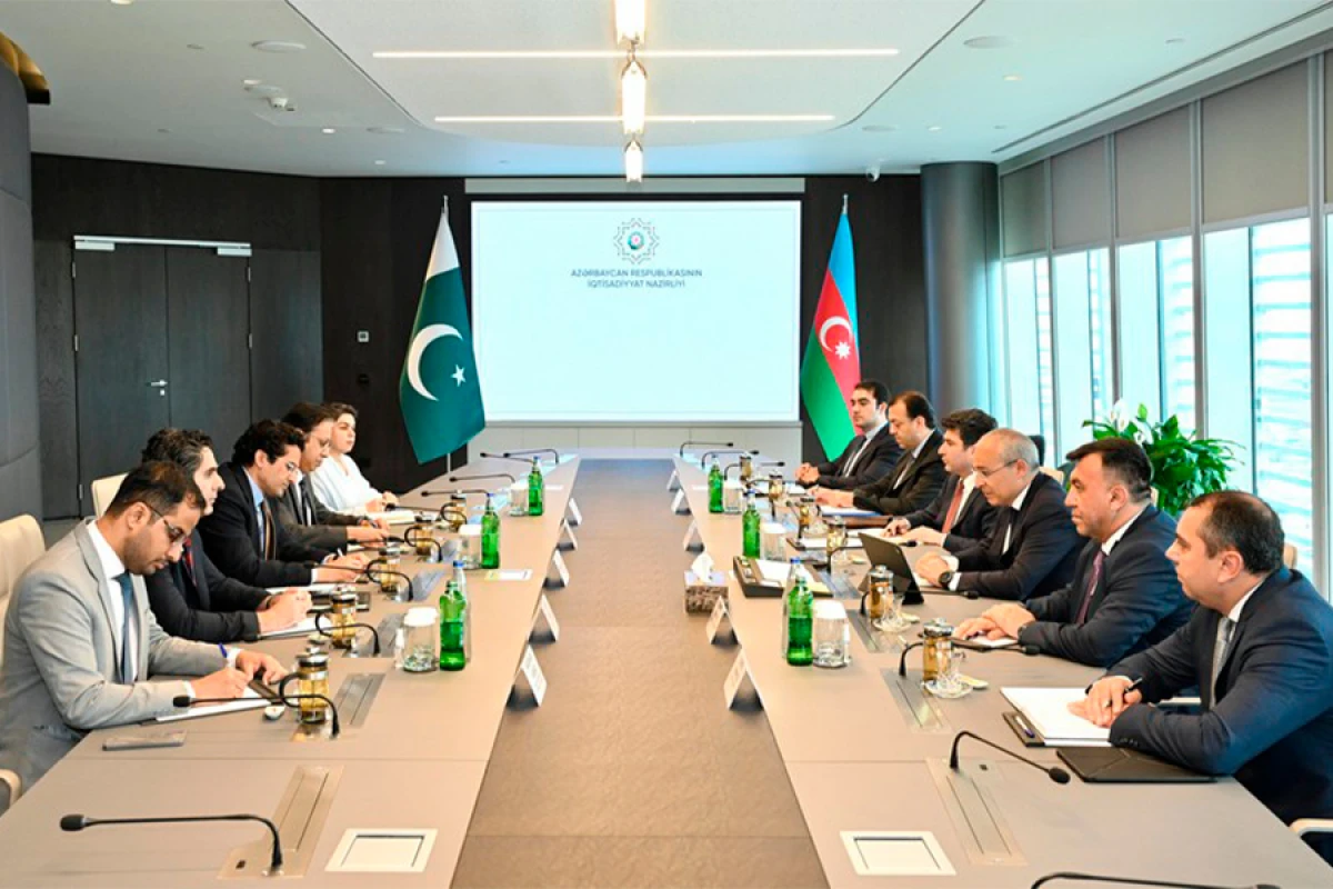 [[Azərbaycan və Pakistan]] iqtisadi əməkdaşlığı müzakirə etdilər