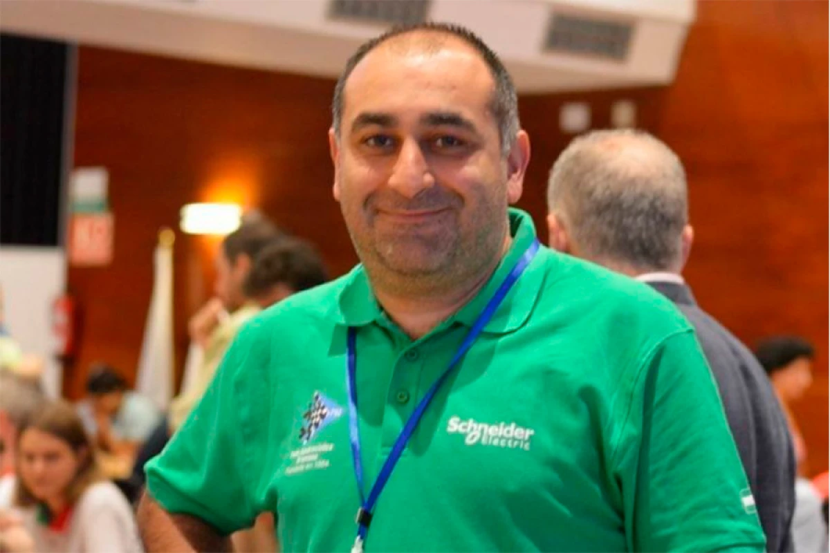 Azər Mirzoyevdən [[uğurlu start]]