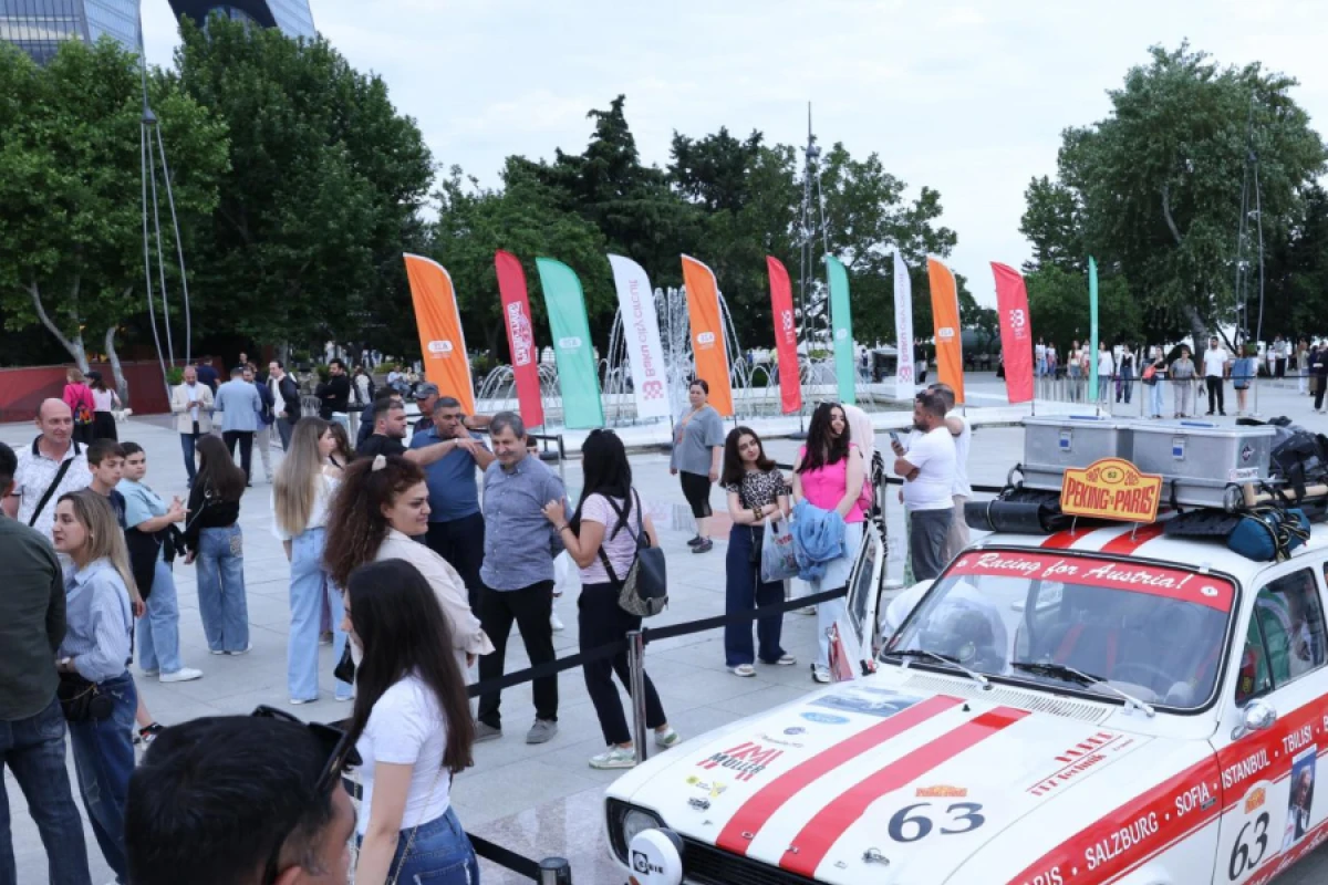 [[“Peking to Paris Motor Challenge”]] avtomobil yarışı başladı
