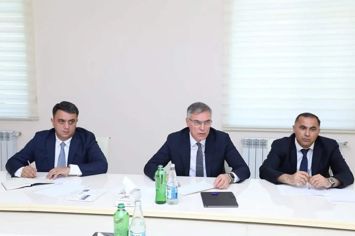 [[Azər Məmmədov]] Kürdəmirdə vətəndaş qəbulu keçirdi