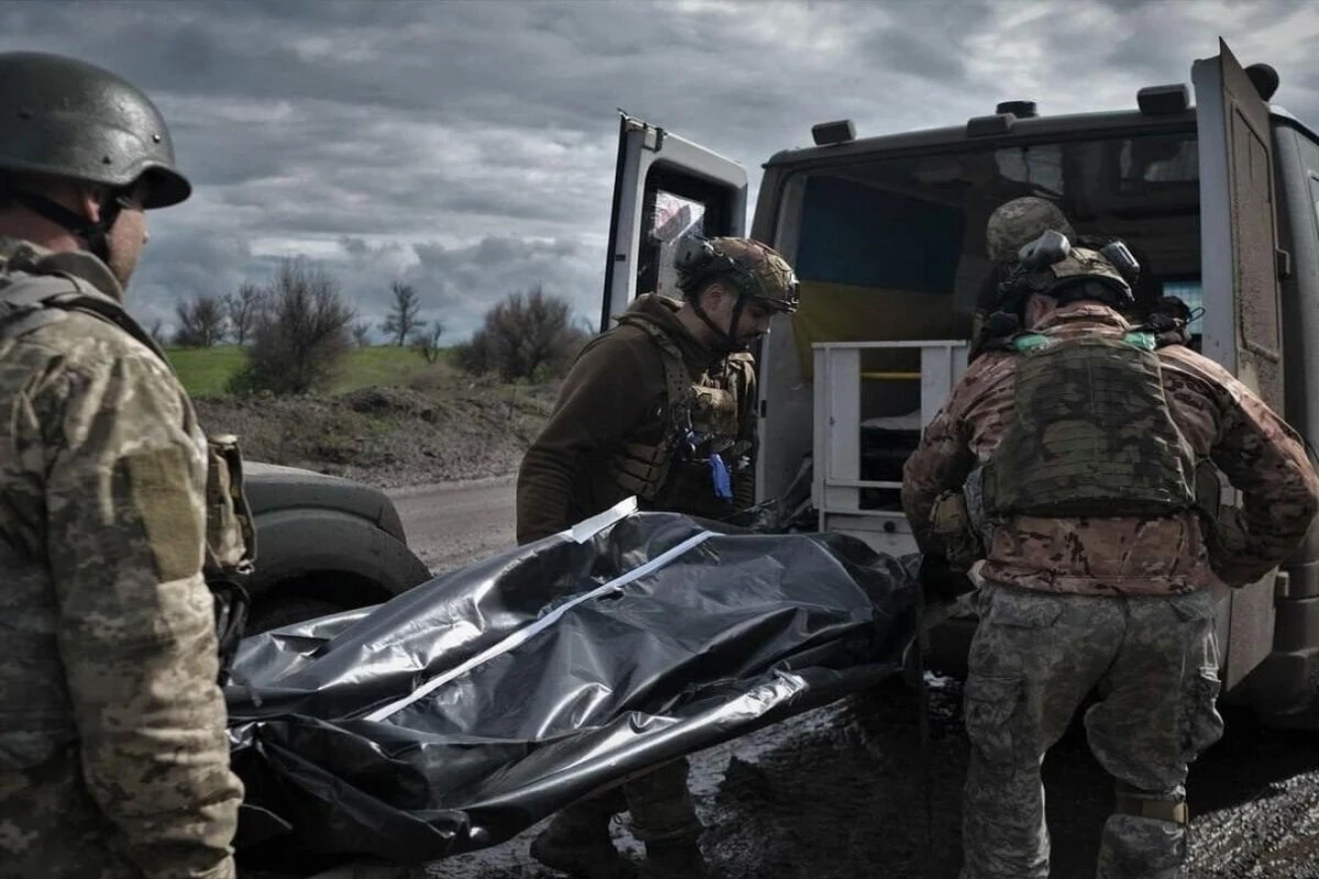 Rusiya Ukrayna əsgərlərinin meyitlərini təhvil verdi