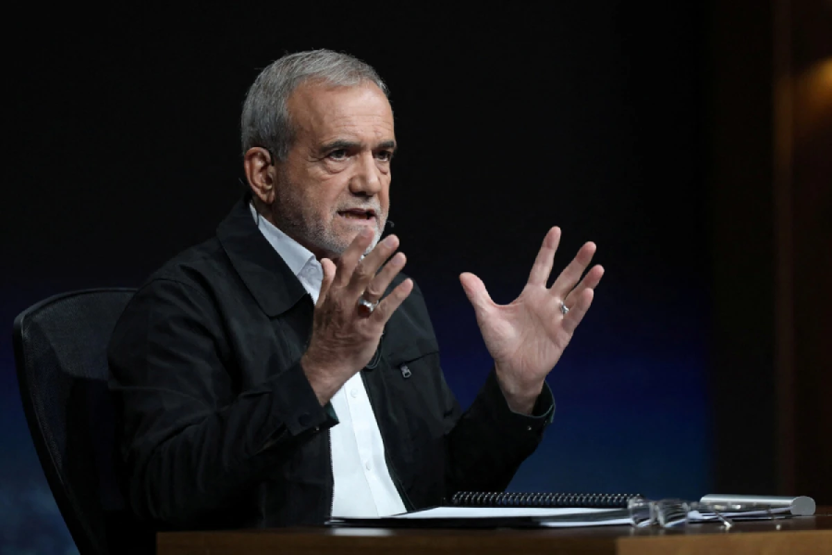 [[Pezeşkian:]] “Nüvə enerjisindən istifadə hüququmuzu güc yolu ilə müdafiə edəcəyik”