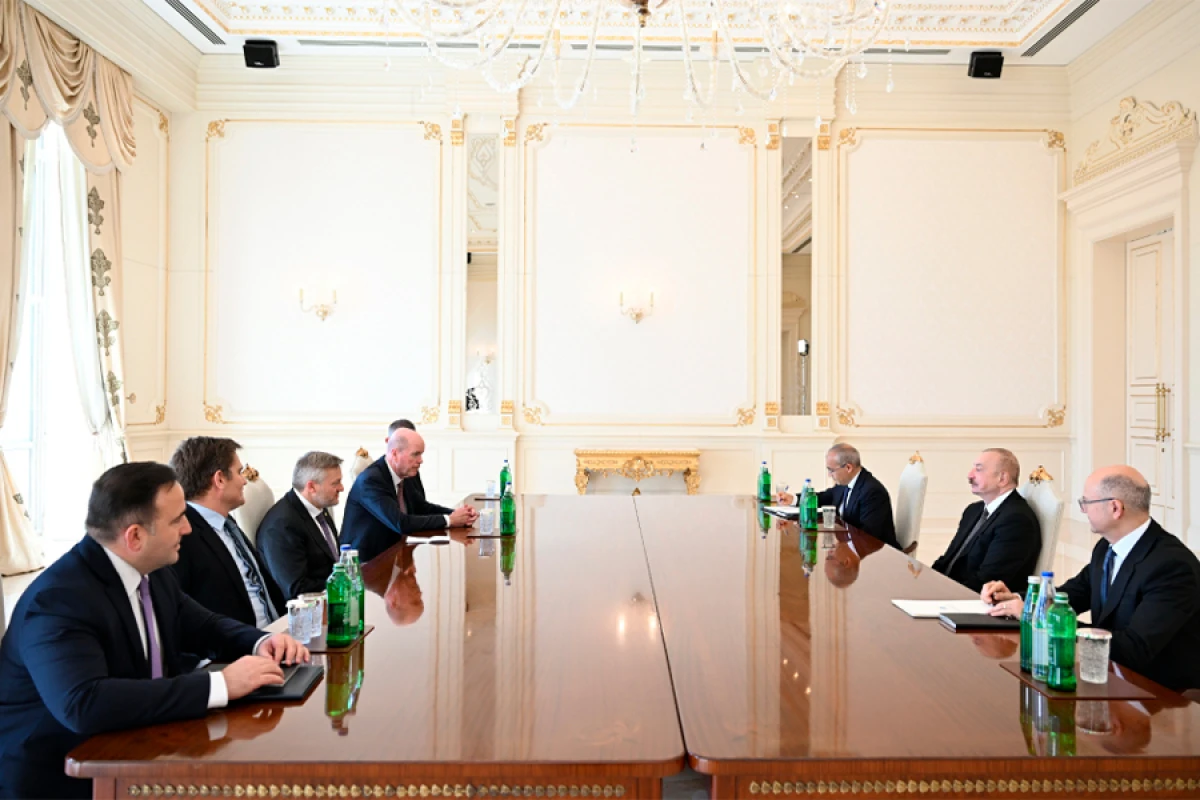 [[Prezident İlham Əliyev]] BP şirkətinin baş icraçı direktorunu qəbul etdi