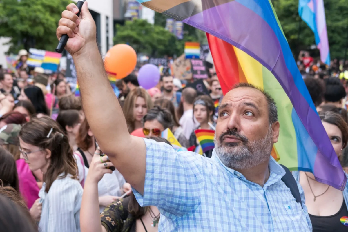 Macarıstanda LGBT paradı [[qadağan edildi]]