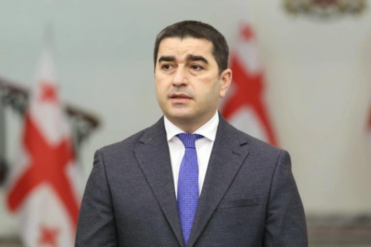 [[Papuaşvili:]] "Britaniya səfirliyi beynəlxalq hüququ pozur"