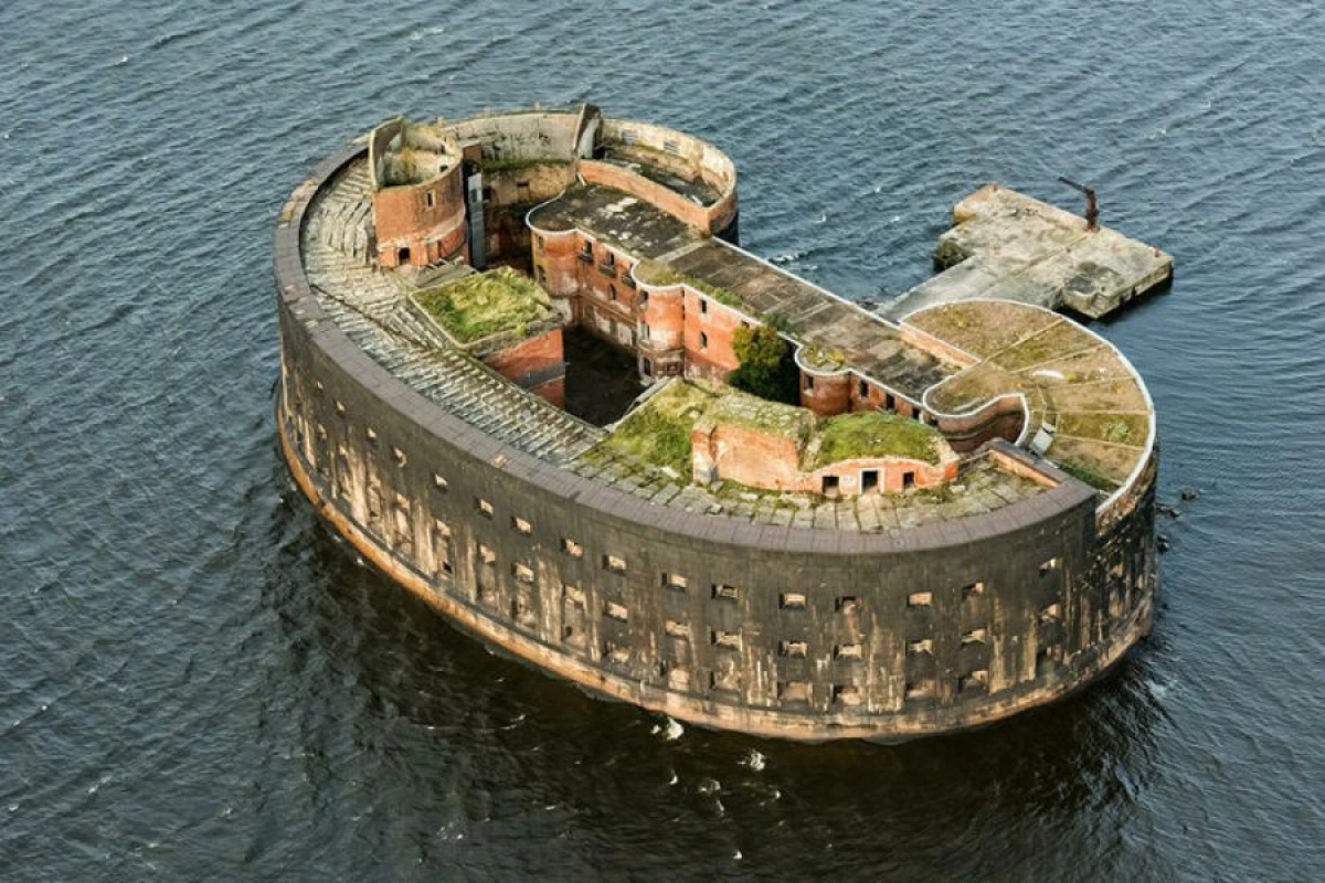 [["Fort Boyard"]] geri qayıdır