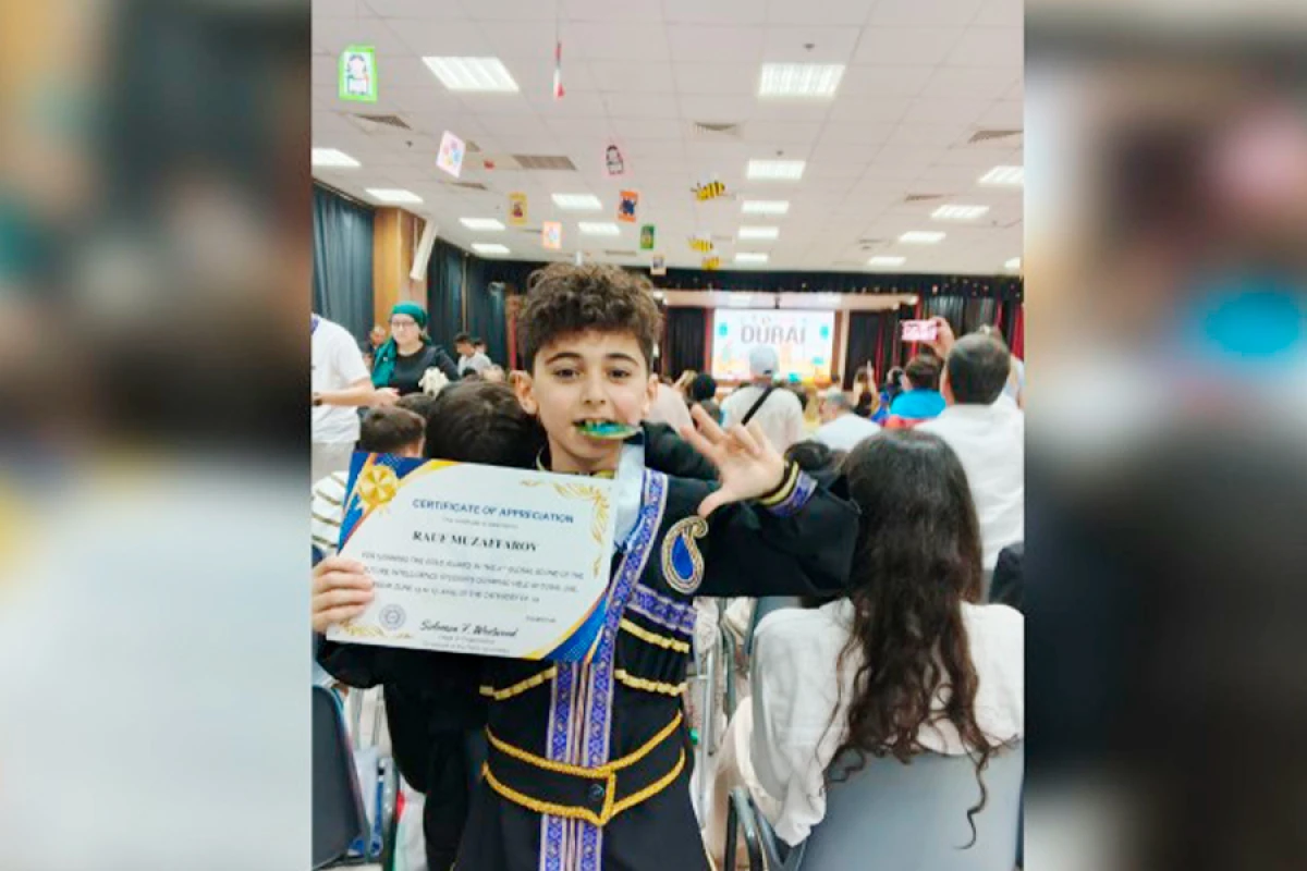 Həmyerlimiz beynəlxalq olimpiadada [[qızıl medal qazandı]]