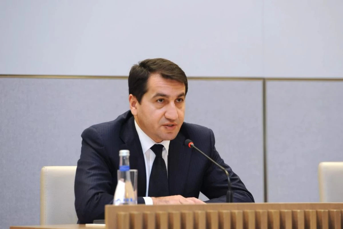 Hikmət Hacıyevdən diplomatların Laçın səfəri ilə bağlı [[paylaşım]]