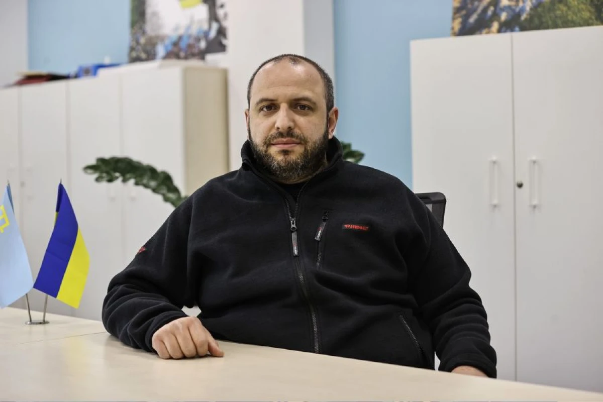 Ukraynanın müdafiə naziri [[dəyişə bilər]]