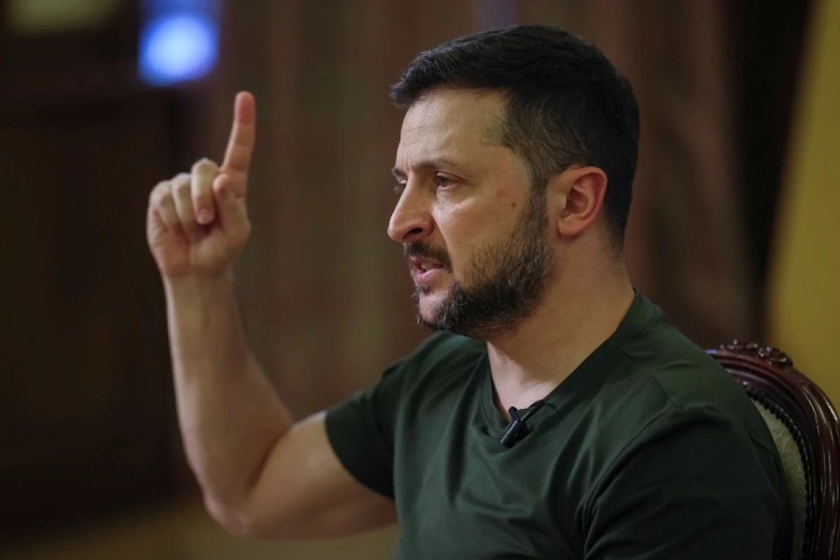 Zelenski diplomatlara Rusiya  ilə bağlı konkret tapşırıqlar verdi
