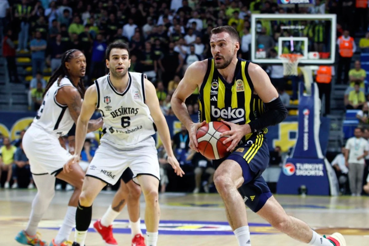 “Beşiktaş” “Fənər”i məğlub etdi