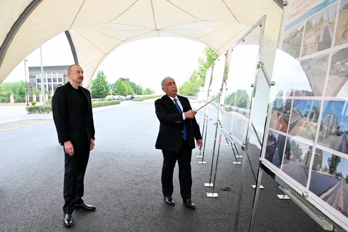 Prezident İlham Əliyev Bakı-Ələt-Qazax-Gürcüstan ilə dövlət sərhədi magistral yolunun Yevlax şəhərindən keçən hissəsində görülən işlərlə tanış oldu [[- YENİLƏNDİ]]