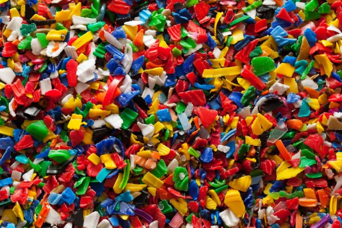 Təkrar emal olunmuş plastikdə zərərli maddələr aşkarlandı