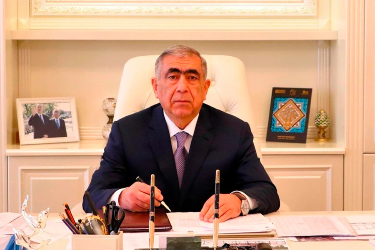 Saleh Məmmədovun [[vətəndaş qəbulunun vaxtı]] dəyişdirildi