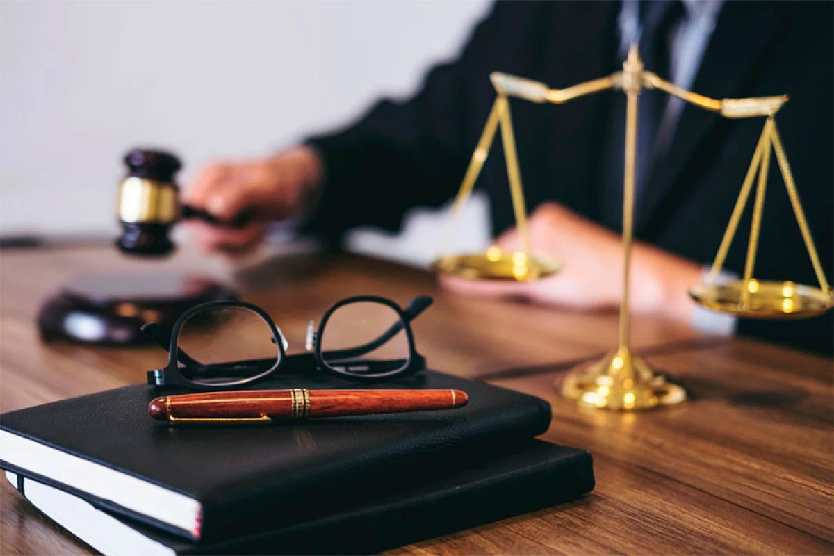 Qaçaqmalçılıqda təqsirləndirilən [[DGK-nın sabiq vəzifəli şəxslərinin]] məhkəməsi başa çatdı
