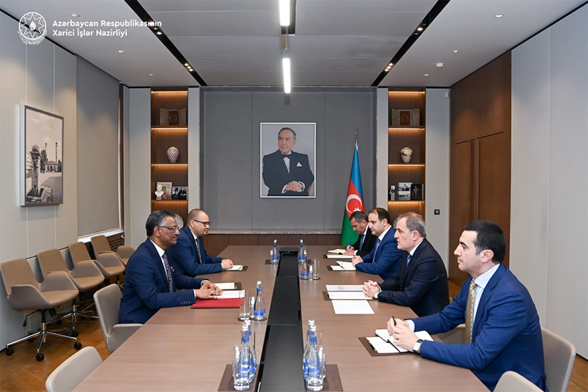 [[Ceyhun Bayramov]] Sudanın yeni təyin olunmuş səfiri ilə görüşdü