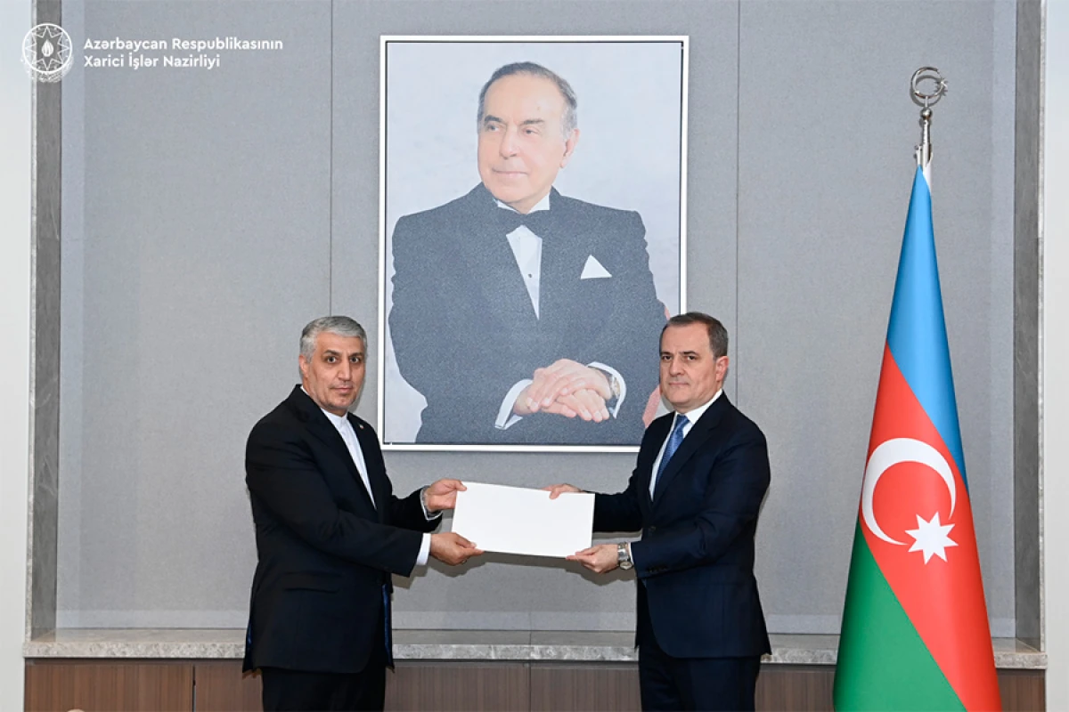 [[Ceyhun Bayramov]] İranın yeni təyin olunmuş səfiri ilə görüşdü