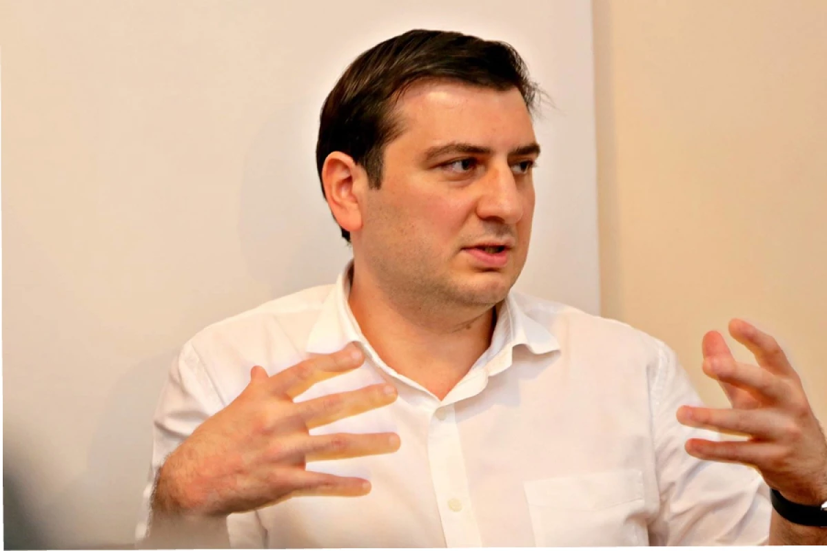 Azər Qasımlının cinayət işi üzrə məhkəmə keçirildi