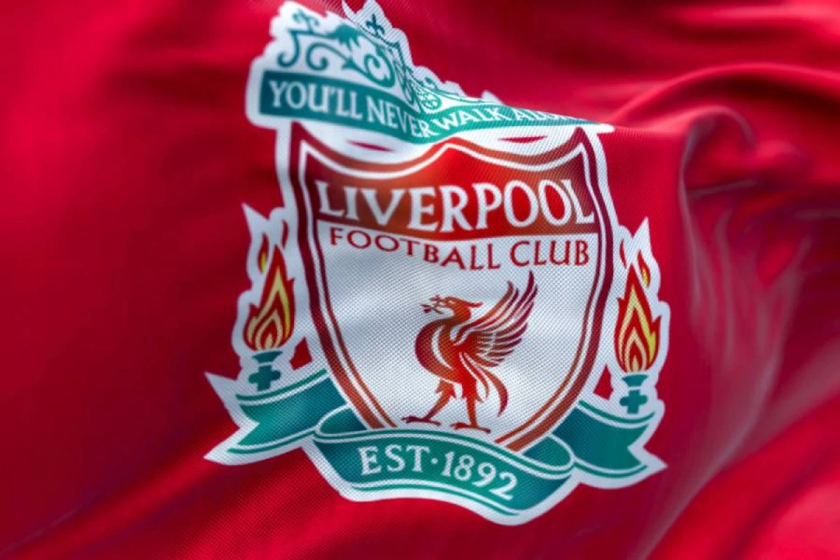 "Liverpul"a [[yeni transfer]]
