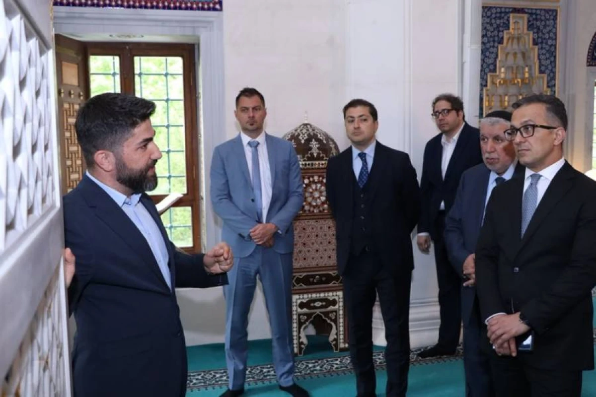 Ramin Məmmədov Berlindəki [[“Şəhidlik” məscidində]] getdi
