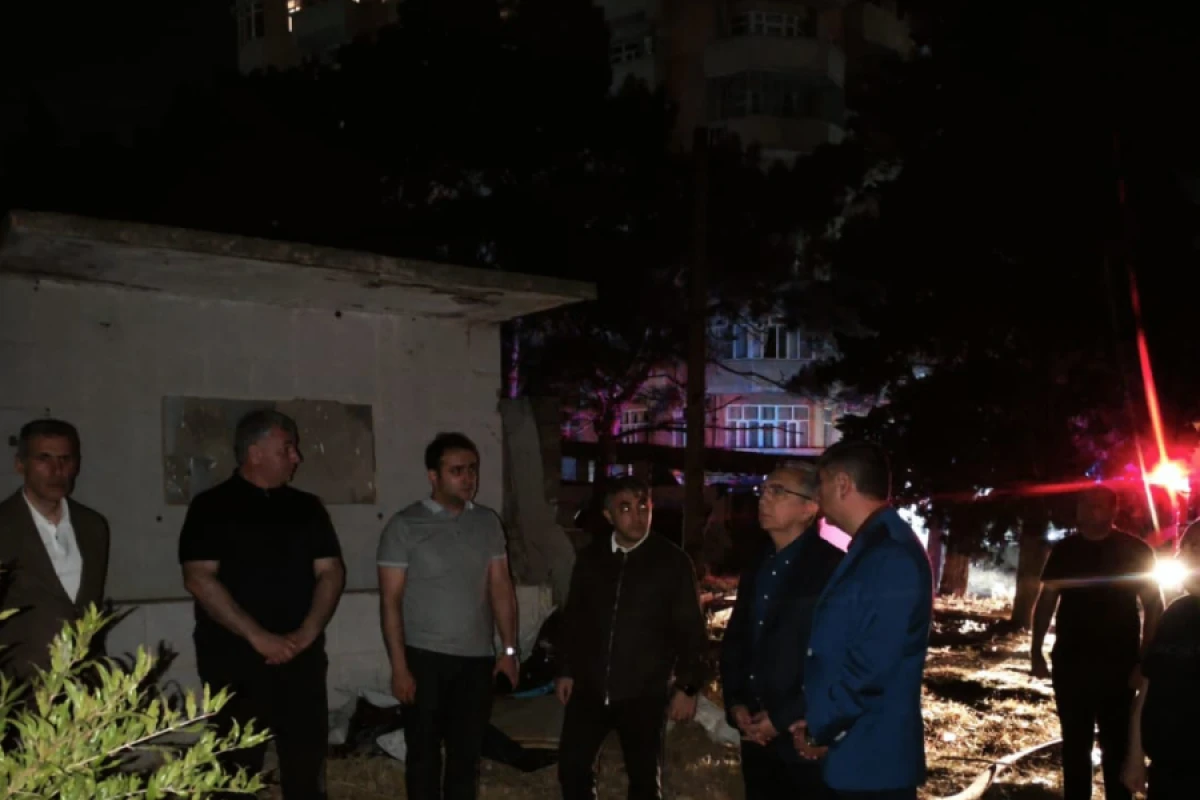 Eldar Əzizov, nazir müavini və ARKA-nın direktoru partlayış baş vermiş əraziyə gəldi- [[YENİLƏNDİ 4]]