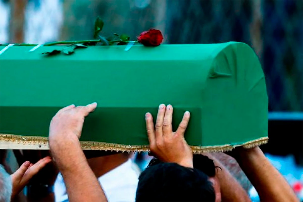 Yekaterinburqda amansızlıqla öldürülən [[azərbaycanlıların nəşi]] bu gün axşam gətiriləcək