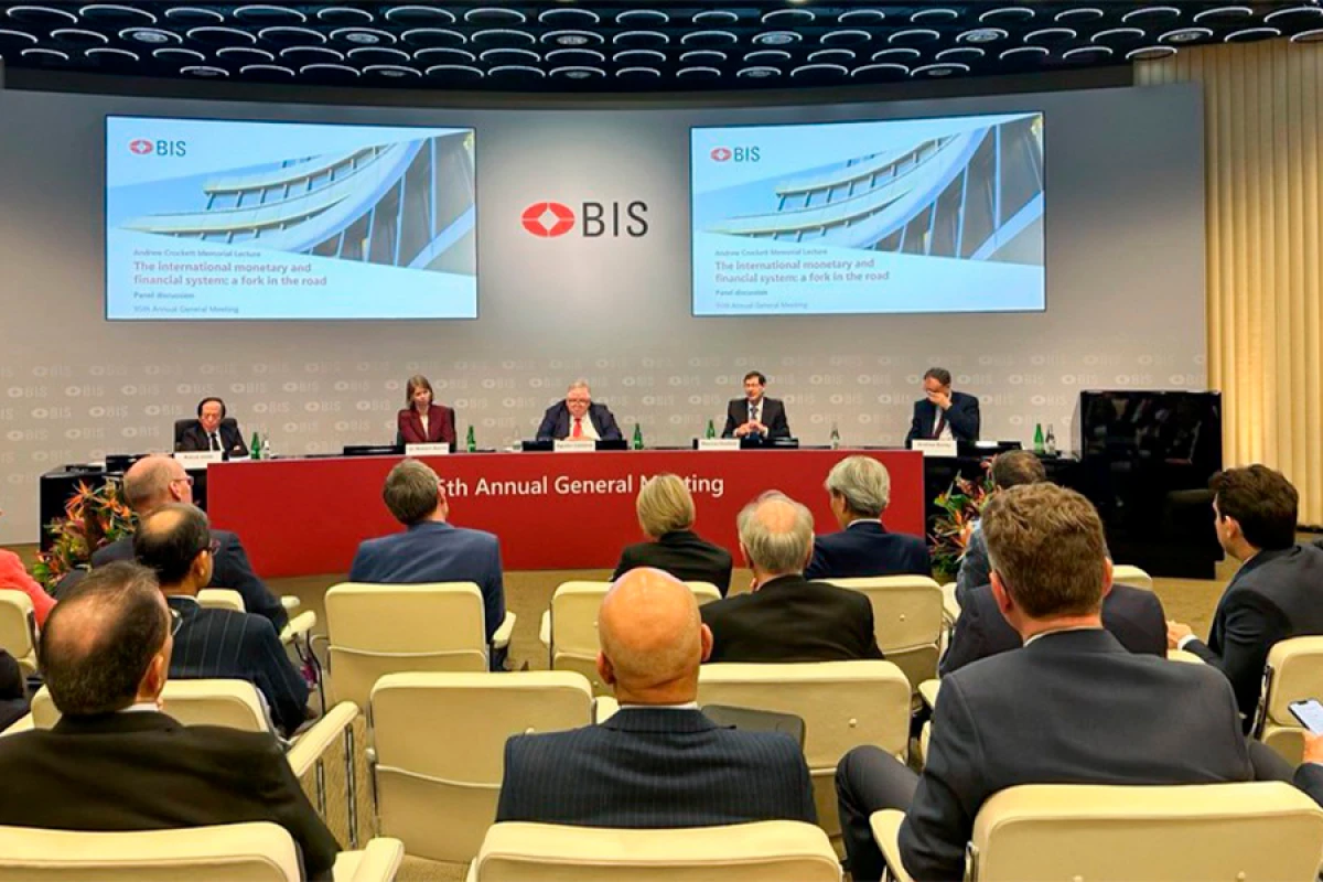 Taleh Kazımov [[BIS-nin 95-ci illik toplantısında]] iştirak etdi