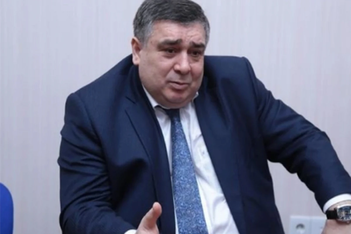Yekaterinburqdakı Azərbaycan diasporunun lideri [[Şahin Şıxlinski saxlanıldı]]
