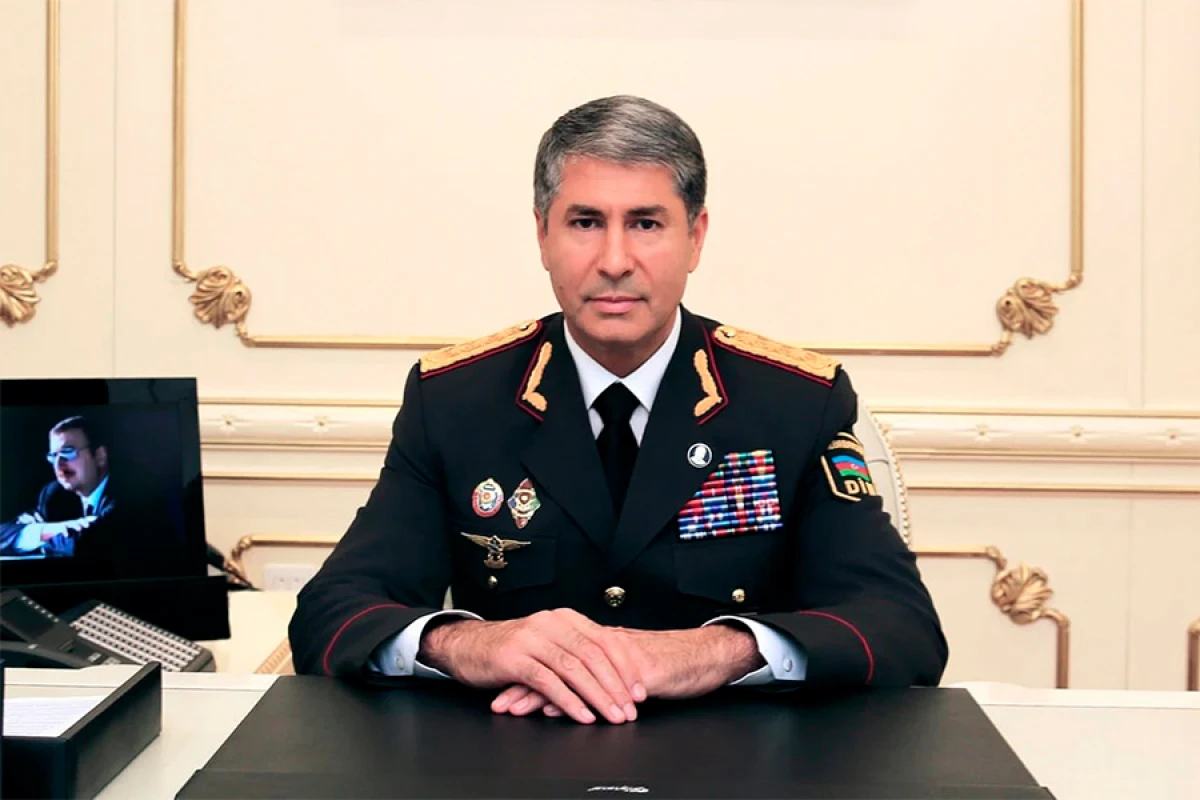 Vilayət Eyvazov nazirliyin şəxsi heyətini [[Polis Günü münasibətilə]] təbrik etdi