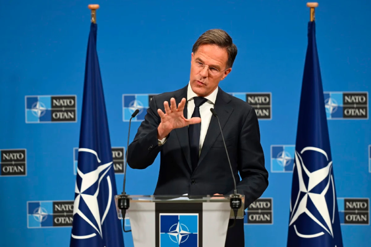 [[NATO baş katibi:]] “Ukrayna Qərbin hərbi dəstəyindən imtina edə bilməz”
