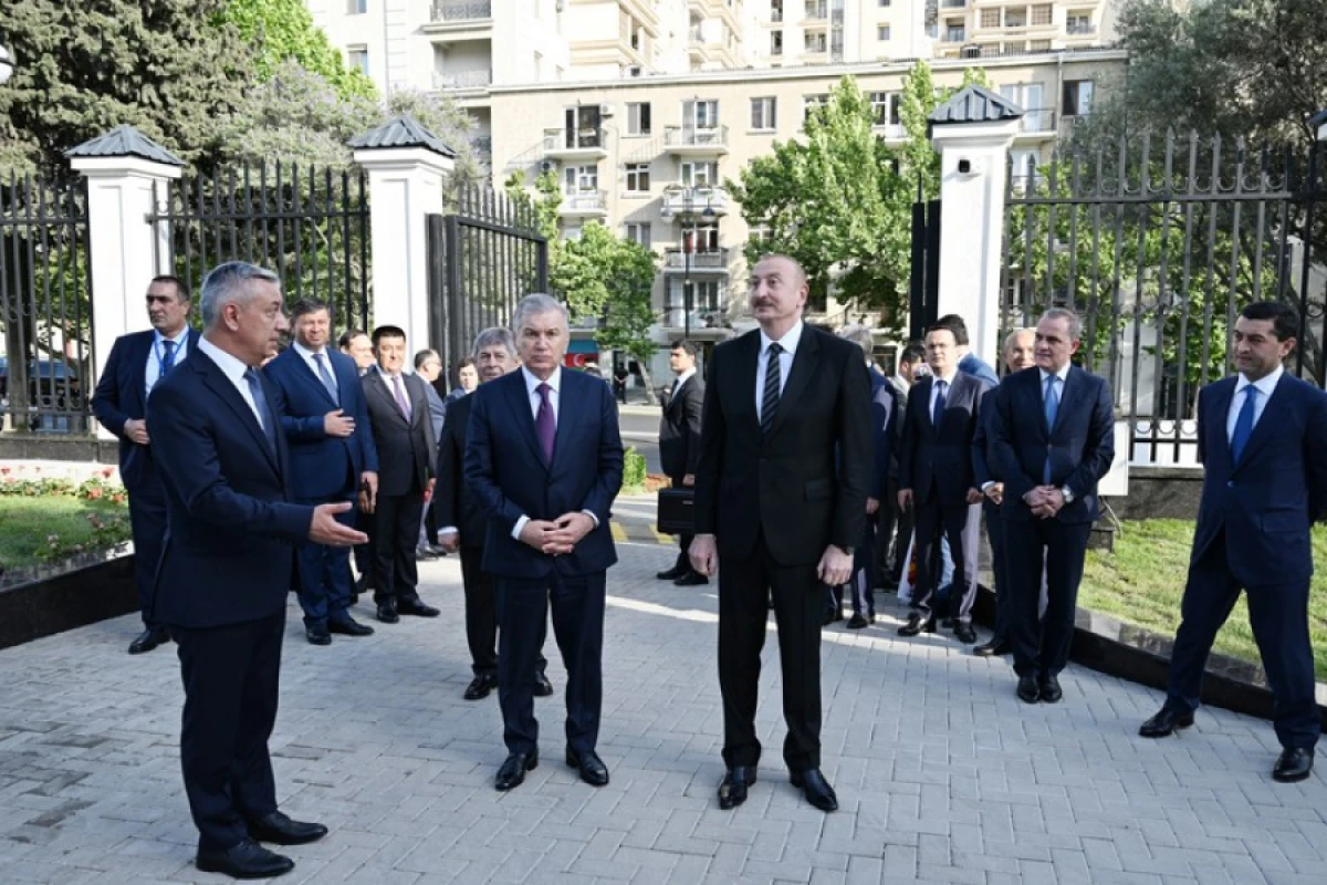 İlham Əliyev və Şavkat Mirziyoyev Özbəkistanın Azərbaycandakı səfirliyinin yeni binasının açılışında iştirak etdi- [[YENİLƏNDİ]]