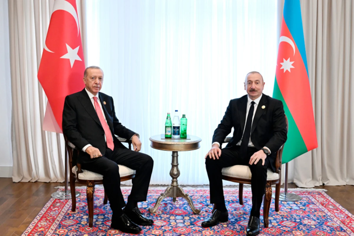 [[Prezident]] Xankəndidə Türkiyə Prezidenti Rəcəb Tayyib Ərdoğanla görüşdü