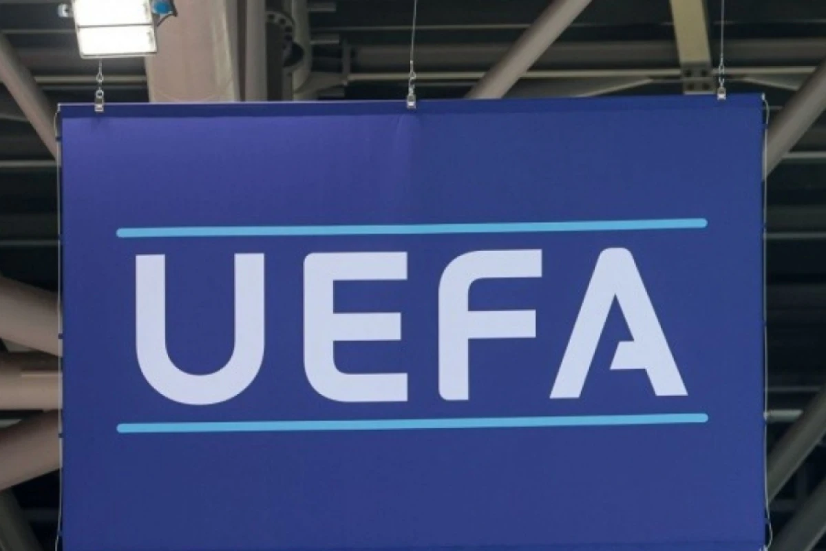 UEFA-dan [["Barselona" və "Çelsi"yə]] ağır cəza