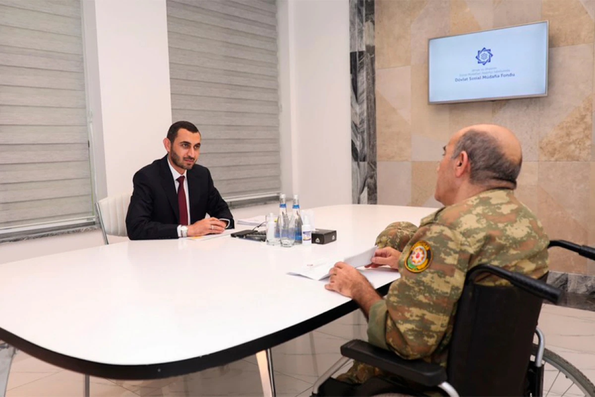 DSMF sədri Bakıda [[vətəndaş qəbulu]] keçirdi