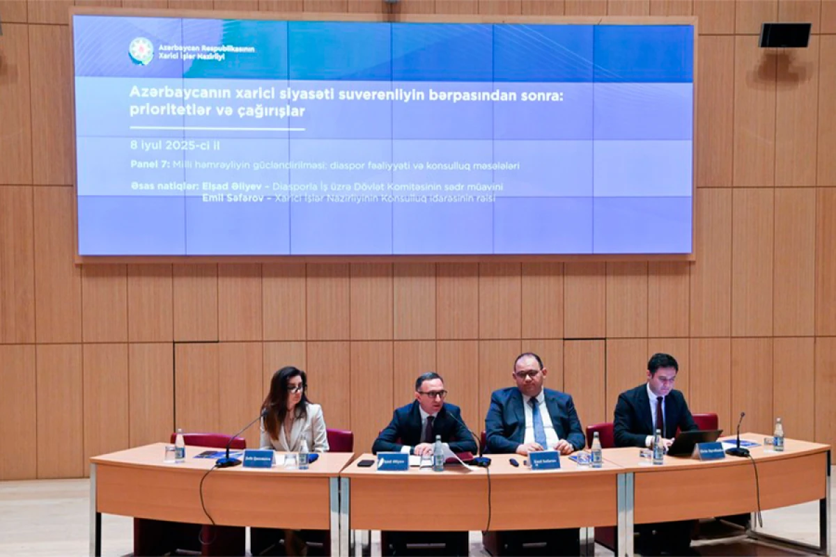 Diplomatlar xaricdə yaşayan [[azərbaycanlıların hüquqlarının qorunması]] məsələsini müzakirə etdilər