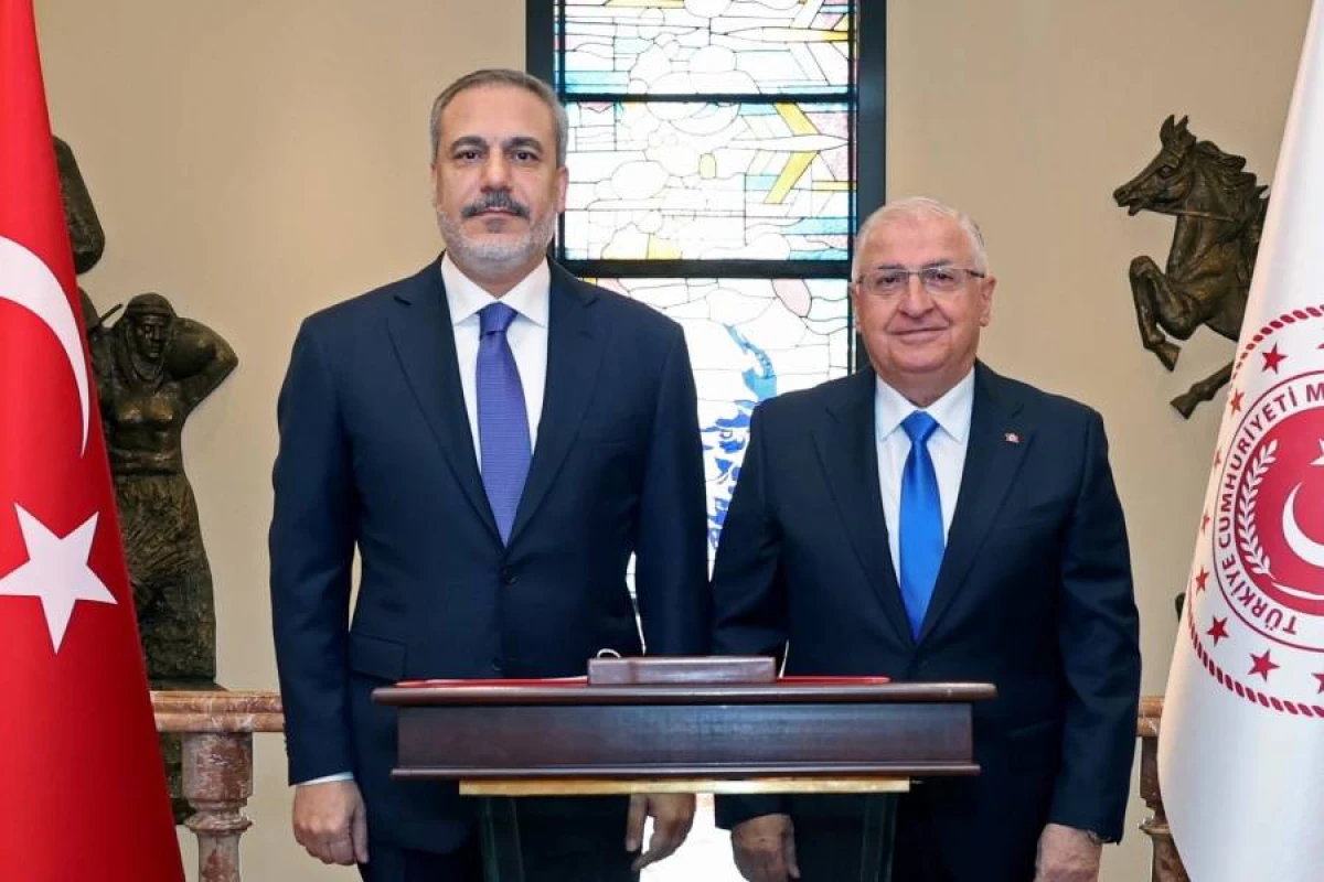 Fidan və Gülər [[İslamabada gedir]]
