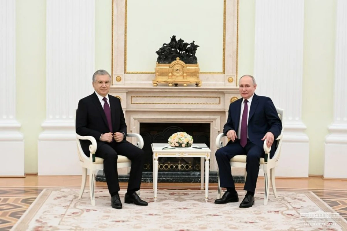 Putin Özbəkistan prezidenti ilə [[danışdı]]